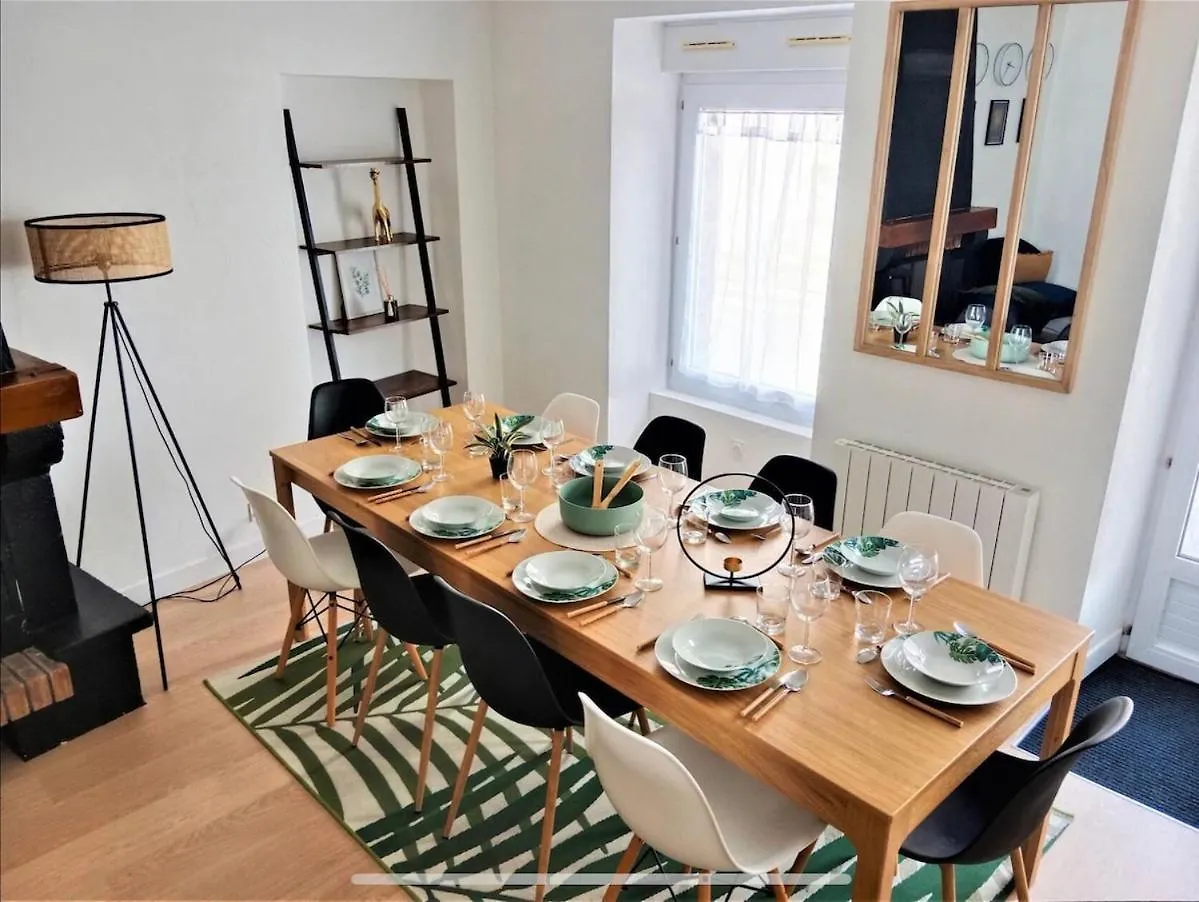 Сasa de vacaciones La Maison Haute Guer